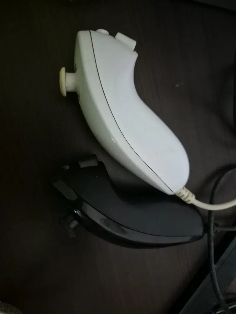 Consola Nintendo Wii con accesorios - 4