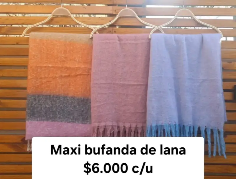 Maxi bufanda de lana en colores variados - 1