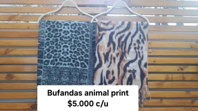 Maxi bufanda de lana en colores variados - miniatura 2