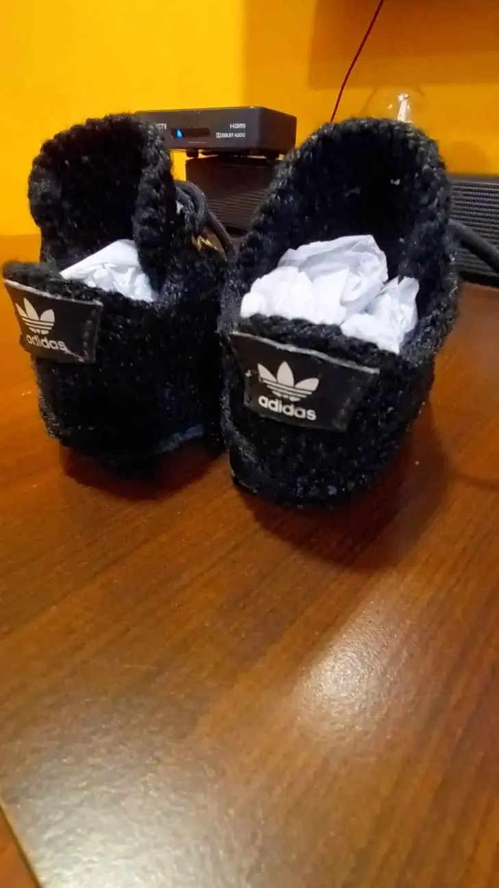 Zapatillas de bebé Adidas negras acroshet - 4