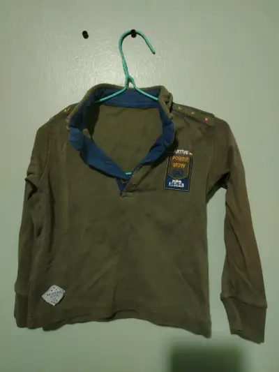 Polera manga larga verde para niño - miniatura 1