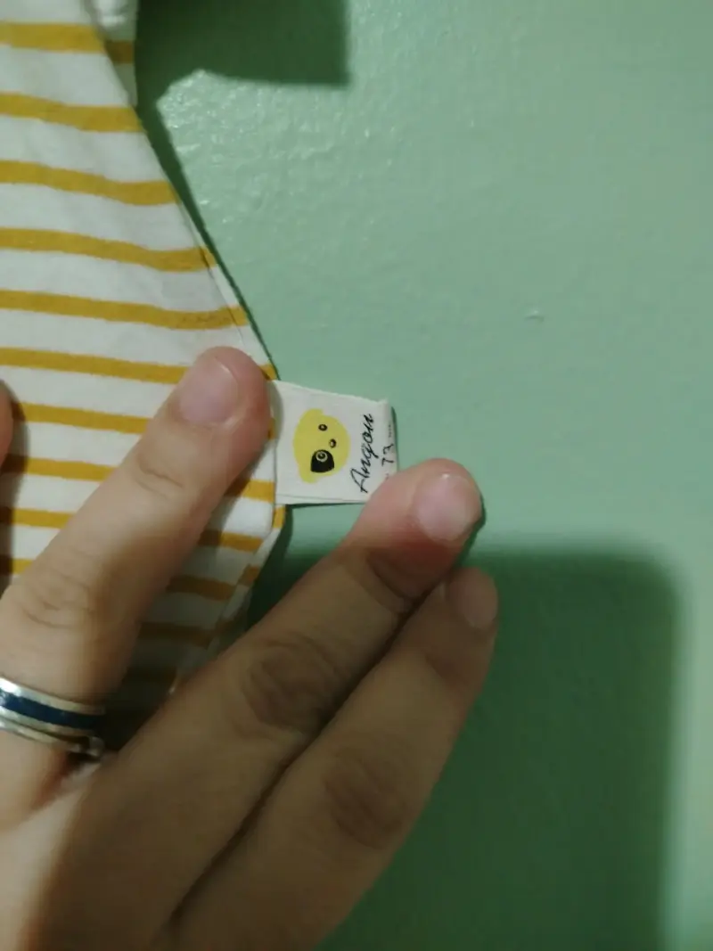 Polera rayada amarilla para niño - 3