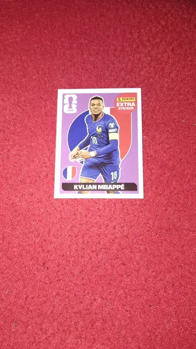 Lámina Panini Extra Sticker Kylian Mbappé - miniatura 1