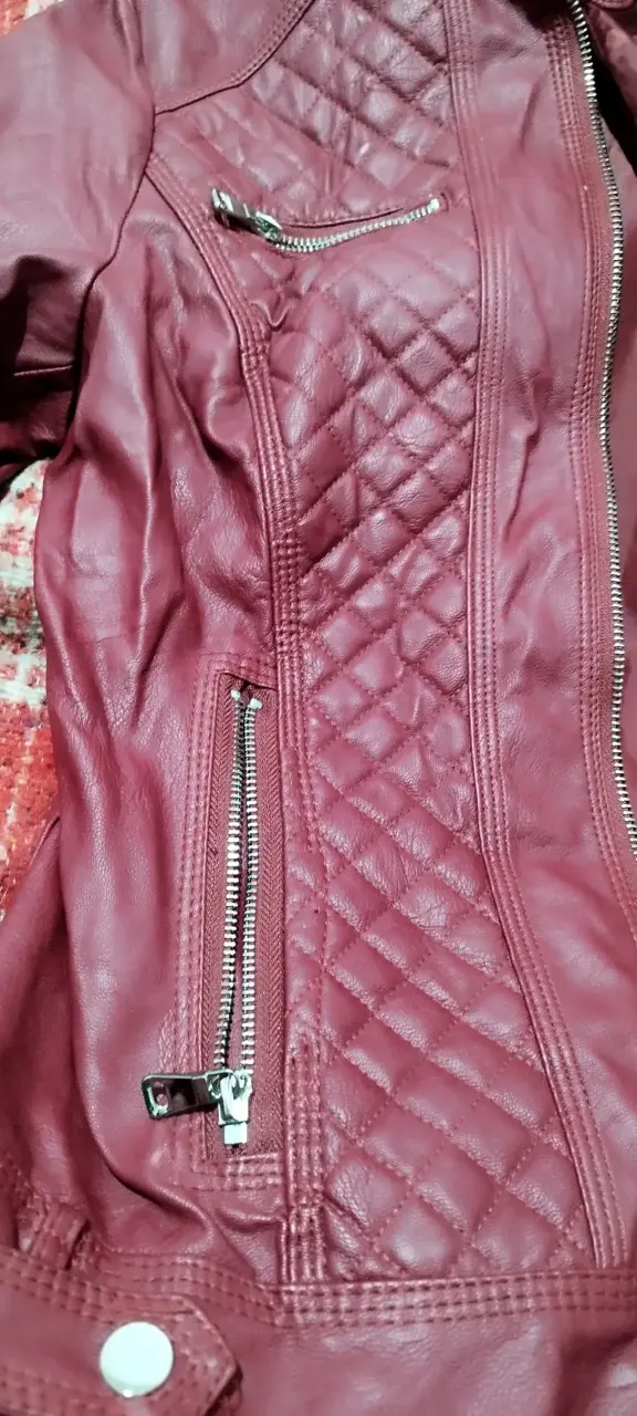 Chaqueta de ecocuero burdeos para mujer - 3