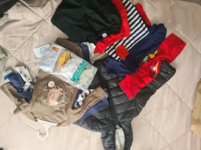 Lote de ropa infantil variada - miniatura 1