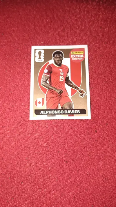 Lámina Panini Alphonso Davies FIFA 2026 - miniatura 1