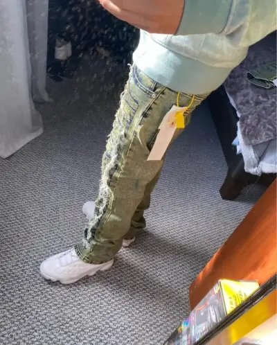 Jeans desgastados estilo urbano para hombre - miniatura 2