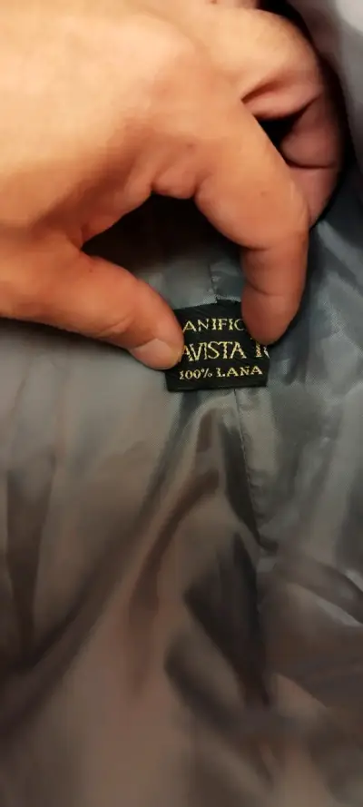 Abrigo marrón de lana estilo clásico - miniatura 3