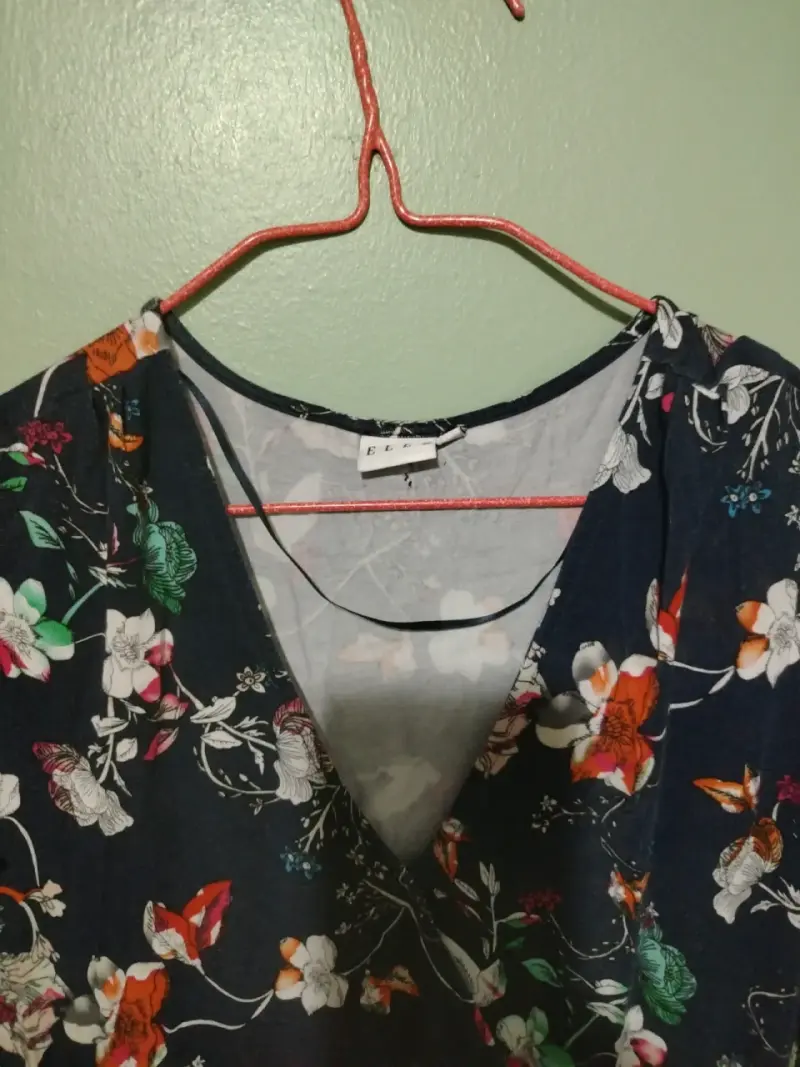 Vestido floral  con mangas cortas tela elasticada - 2