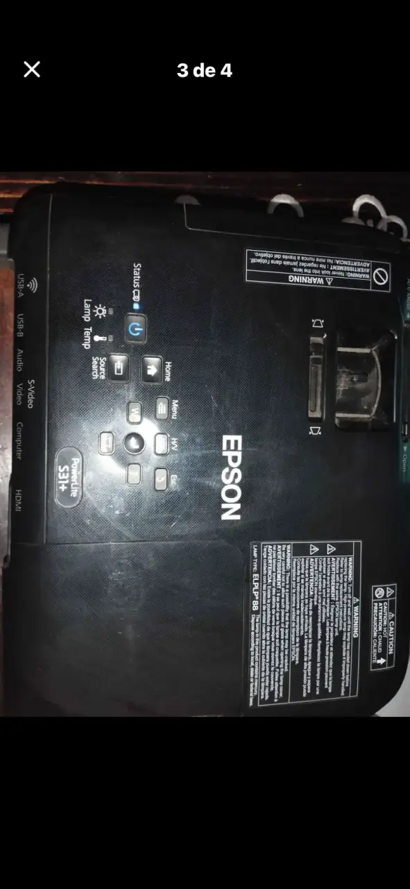 Proyector Epson con HDMI en buen estado - 2