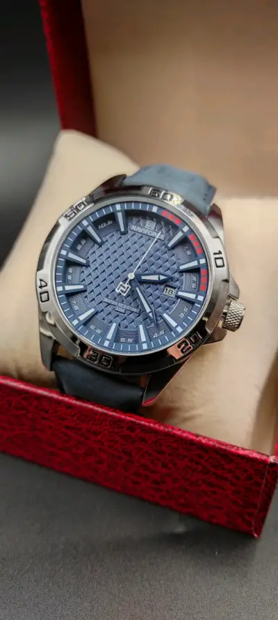 Reloj Naviforce azul resistente al agua - miniatura 1