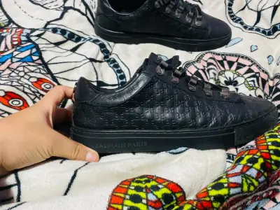 Permuto Zapatillas Balmain negras de cuero - miniatura 2