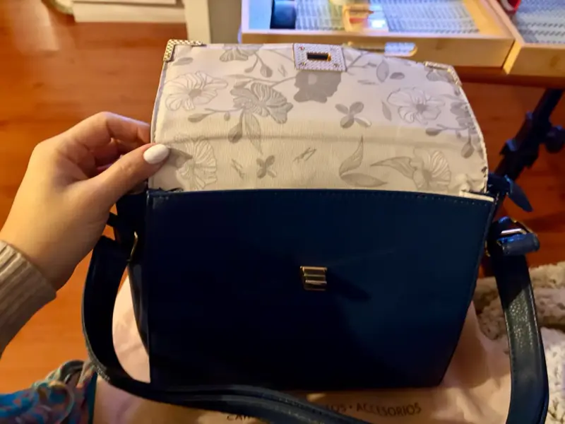 Cartera de cuero azul elegante - 2