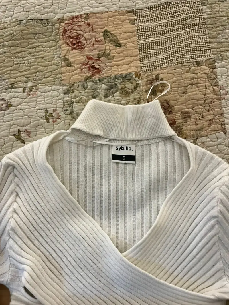 Suéter Sybilla blanco de cuello alto - 3