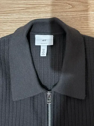 Chaqueta negra de punto hym - miniatura 3