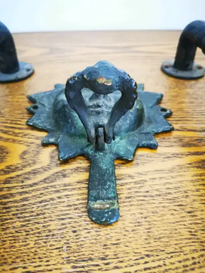 Set de manillas y aldaba de hierro Mexicano - miniatura 3