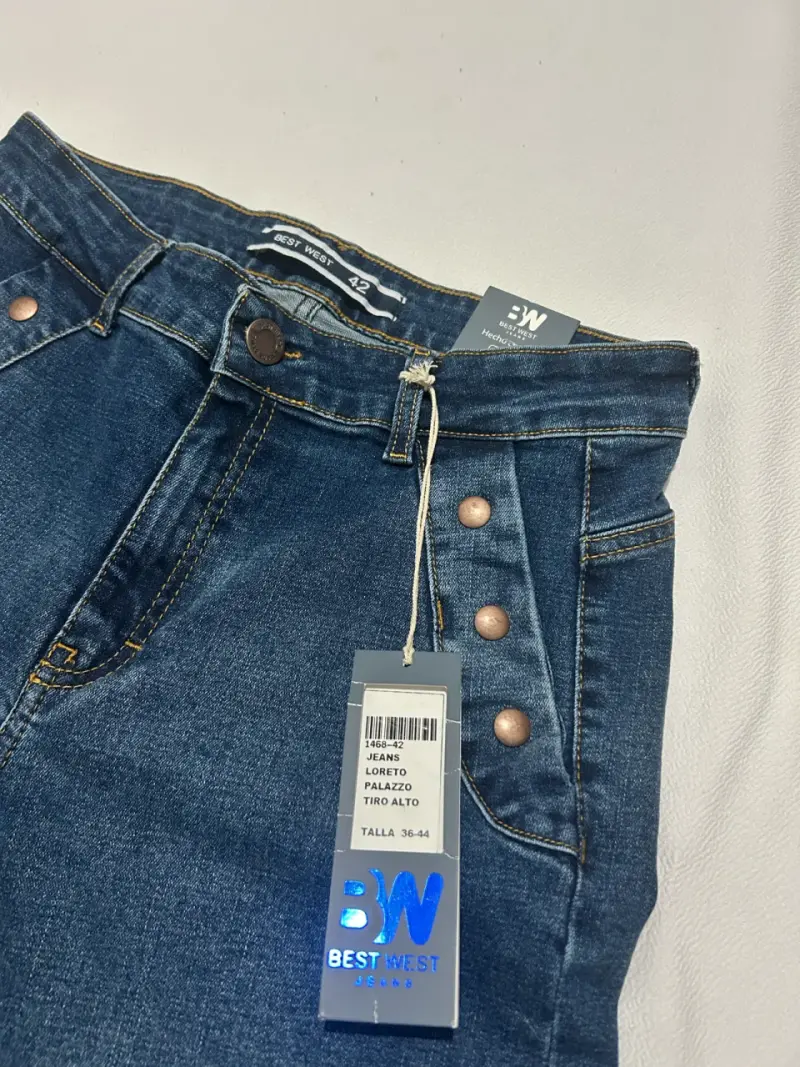 Jeans Wide leg push up NUEVOS - 4