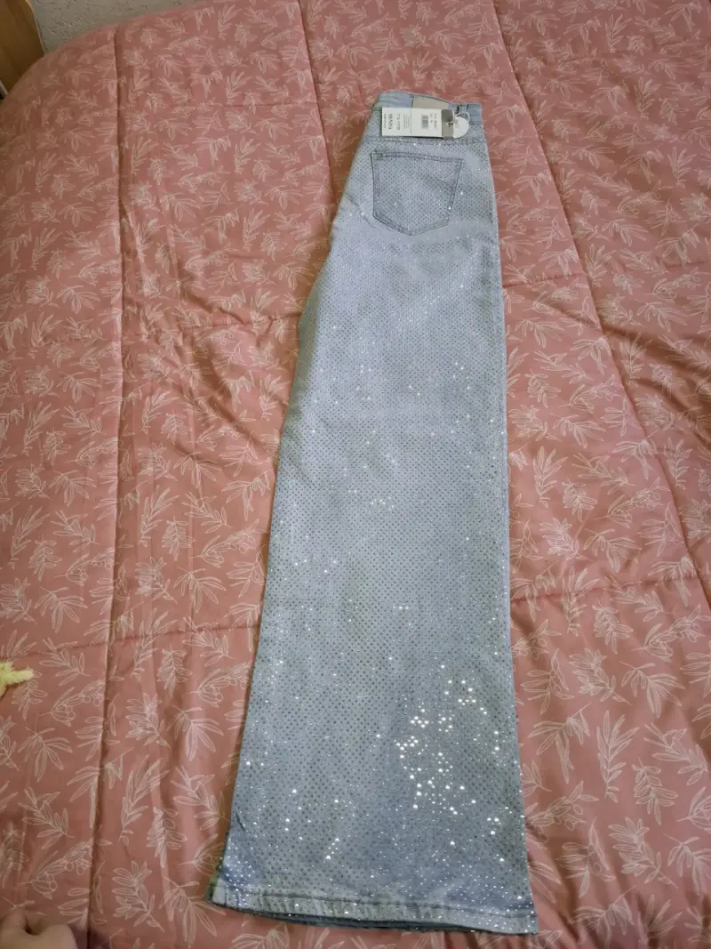 Jeans de mujer con lentejuelas brillantes - 2