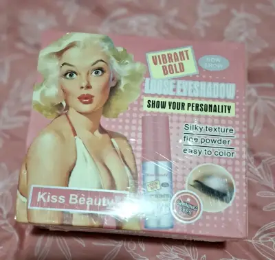 Sombra de ojos suelta Kiss Beauty vibrante - miniatura 1