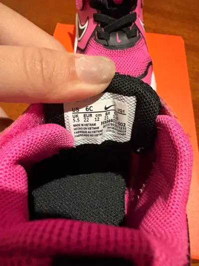 Zapatillas deportivas Nike para niñas color rosa - miniatura 2