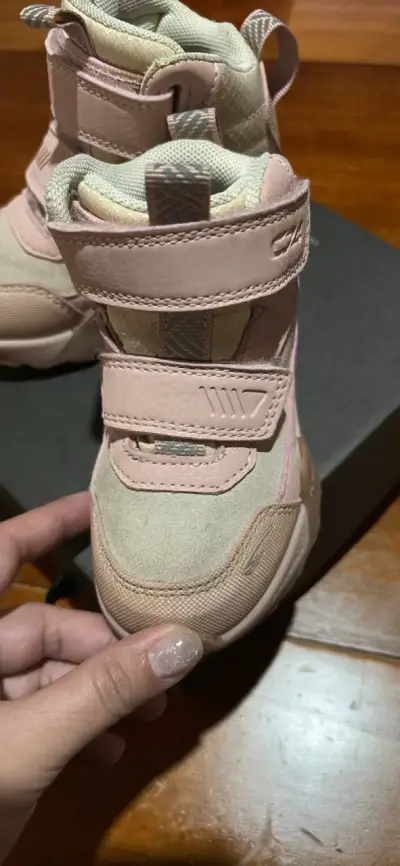 Zapatillas deportivas para niños color rosa - miniatura 2