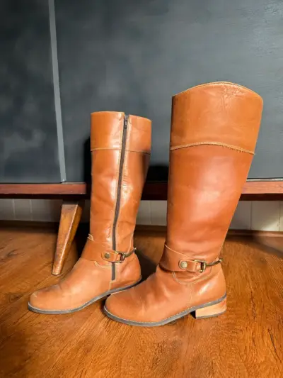 Botas de cuero marrón con cierre lateral - miniatura 3