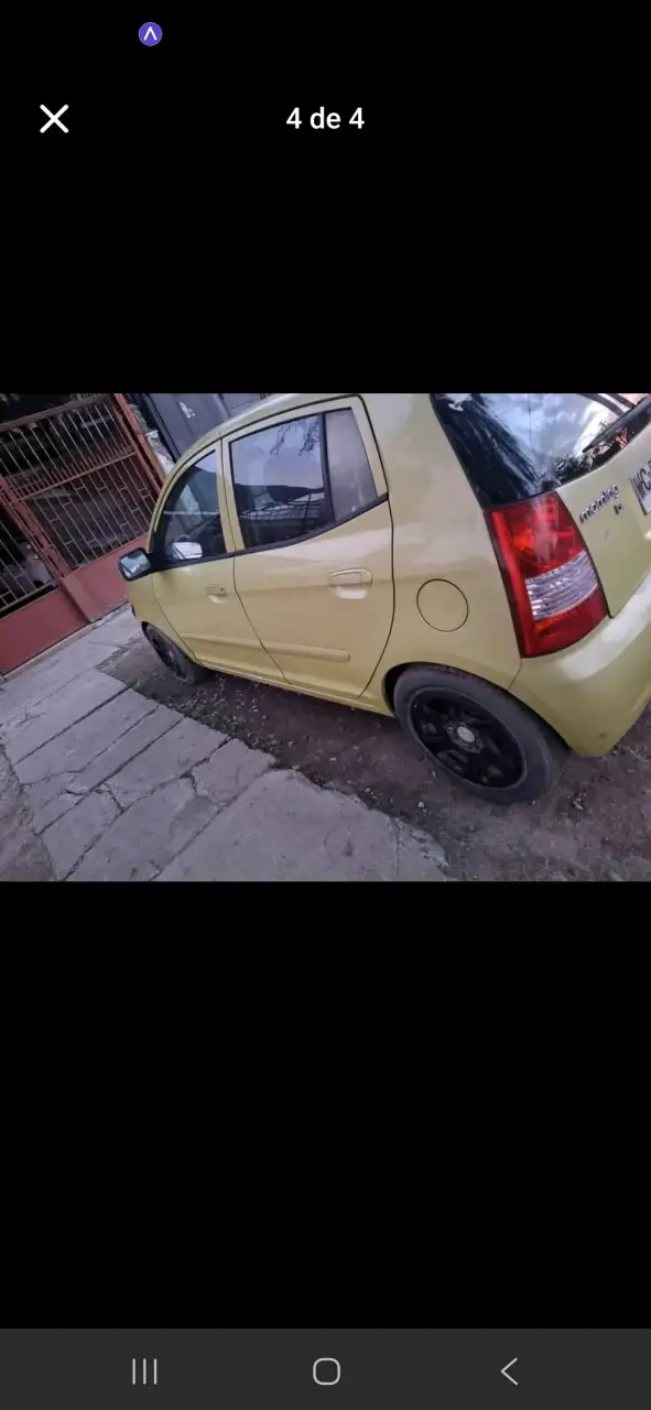 Auto Kia verde en buen estado - 3