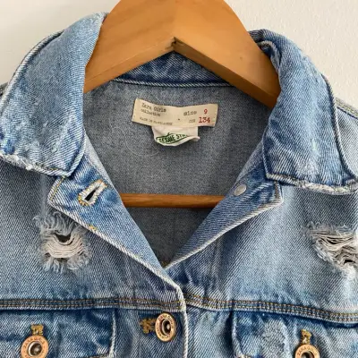 Chaqueta Zara kids talla 9 - miniatura 3
