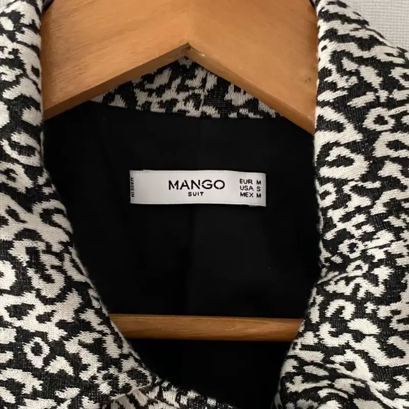 Chaqueta Mango talla M - 2