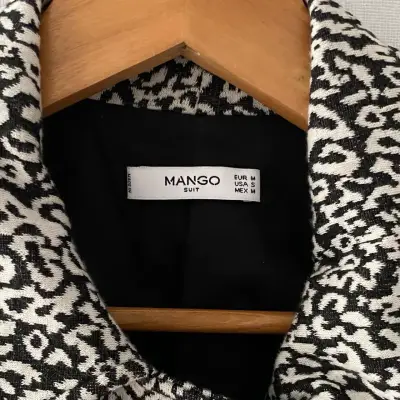 Chaqueta Mango talla M - miniatura 2