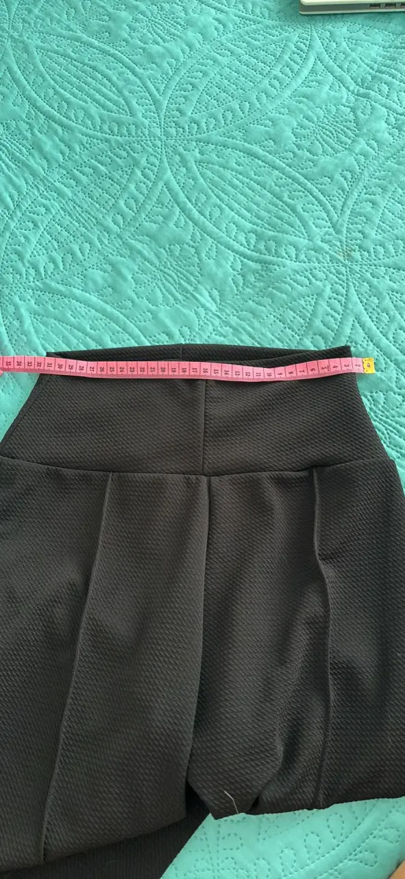 Pantalones acampanados negros talla S - 2