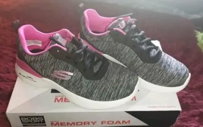 Zapatillas Skechers originales NUEVAS! - miniatura 2