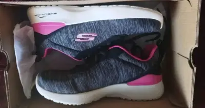 Zapatillas Skechers originales NUEVAS! - miniatura 3