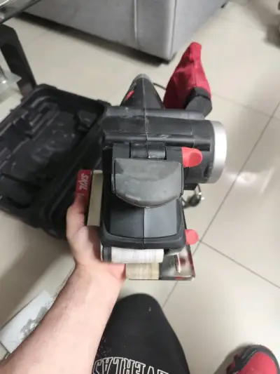 Lijadora de banda Skil con estuche - miniatura 5