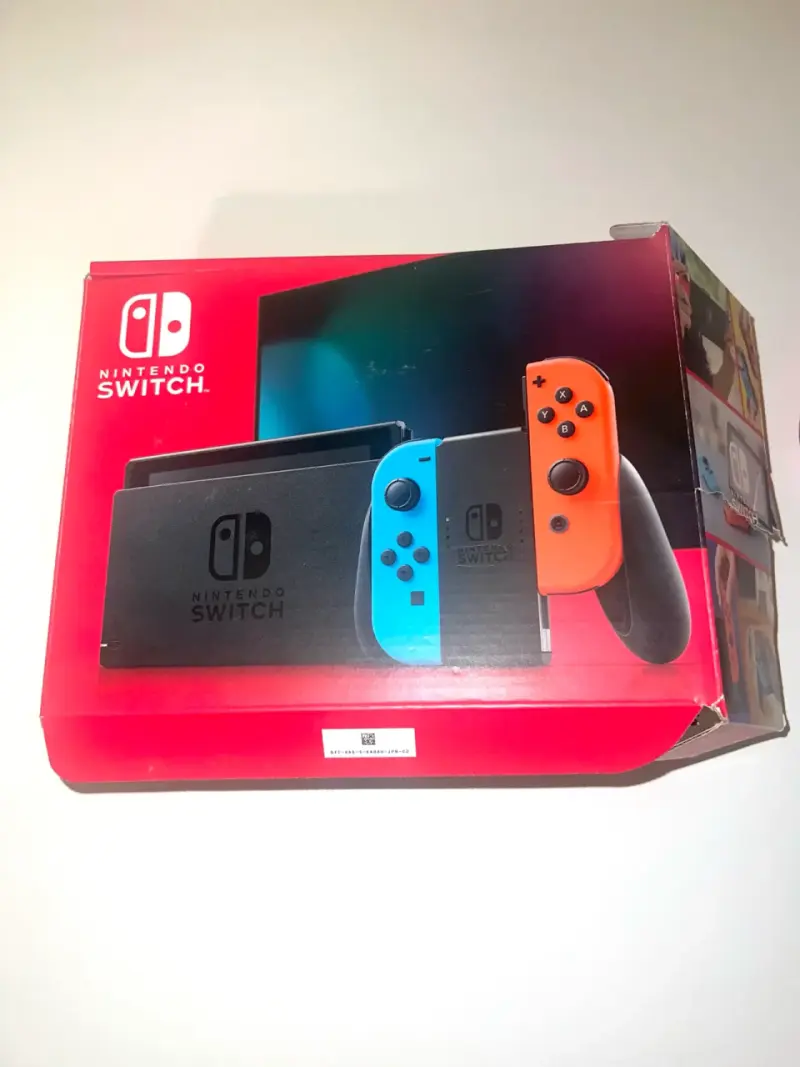 Nintendo Switch V2 32GB - DESBLOQUEADA CON JUEGOS! - 6