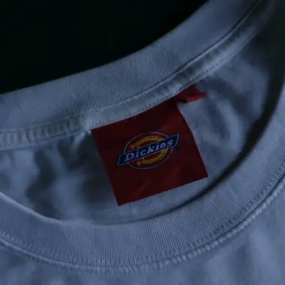 Polera blanca Dickies - miniatura 2