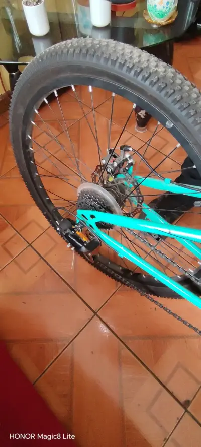 Bicicleta de montaña verde aro 24 - miniatura 4