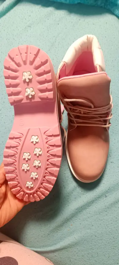 Botas rosadas para mujer con suela antideslizante - miniatura 1
