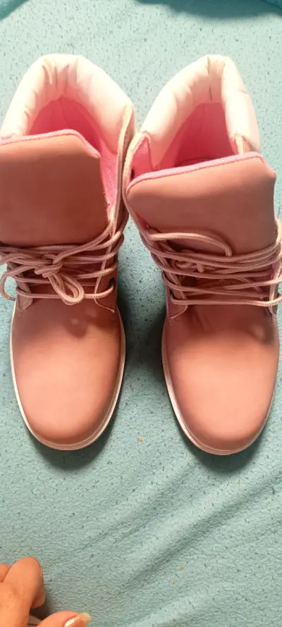 Botas rosadas para mujer con suela antideslizante - miniatura 2