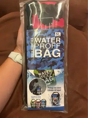 Bolsa impermeable 5L para actividades al aire libre - miniatura 1