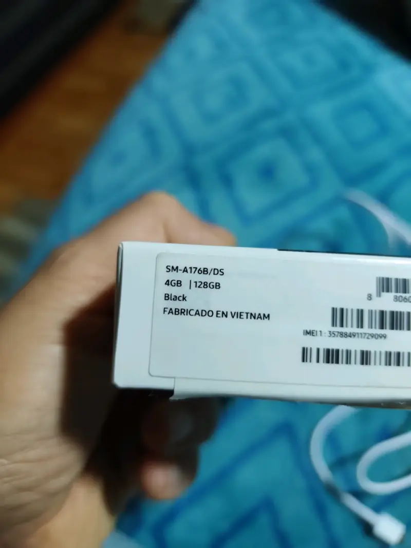 Samsung Galaxy A17 5G nuevo en caja - 2