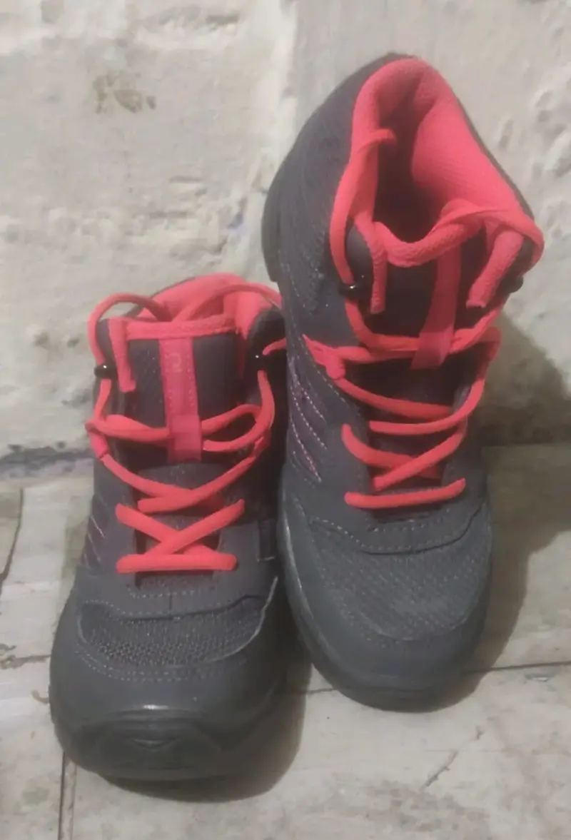 Zapatilla quechua talla 35