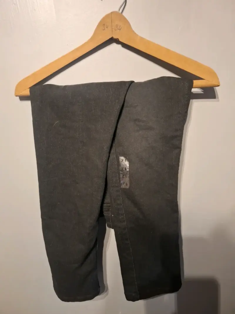 Pantalon Jens negro - 3