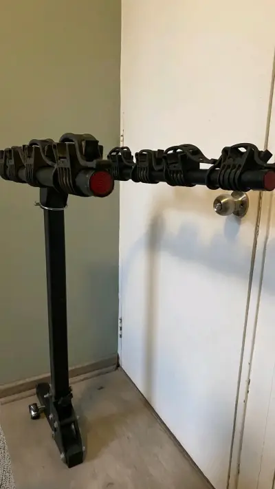 Portabicicletas para auto de 4 bicicletas - miniatura 2