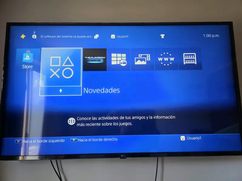 Consola Sony PS4 (con control no es original ) - 2