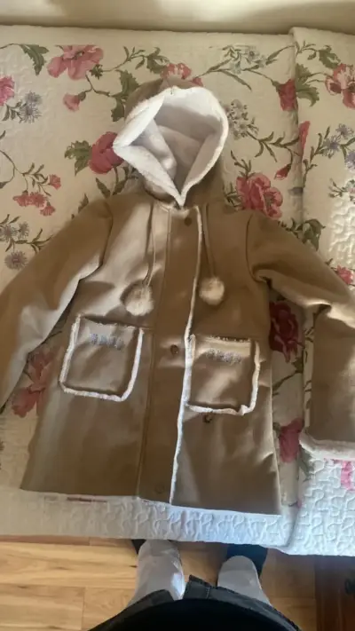 Abrigo niña con capucha beige - miniatura 1