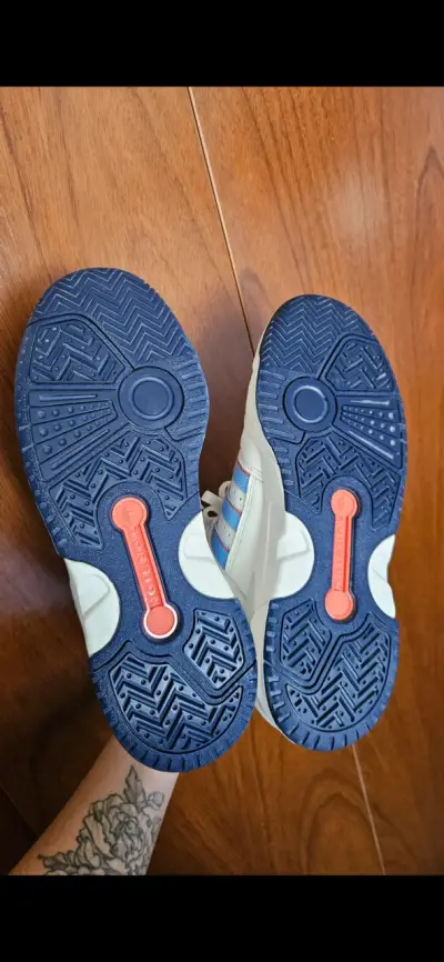 Zapatillas Adidas Torsion Tennis Mid blancas N°39 - miniatura 3