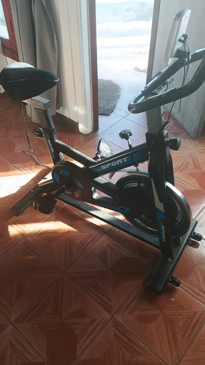 Bicicleta estática Sport para ejercicio - 2