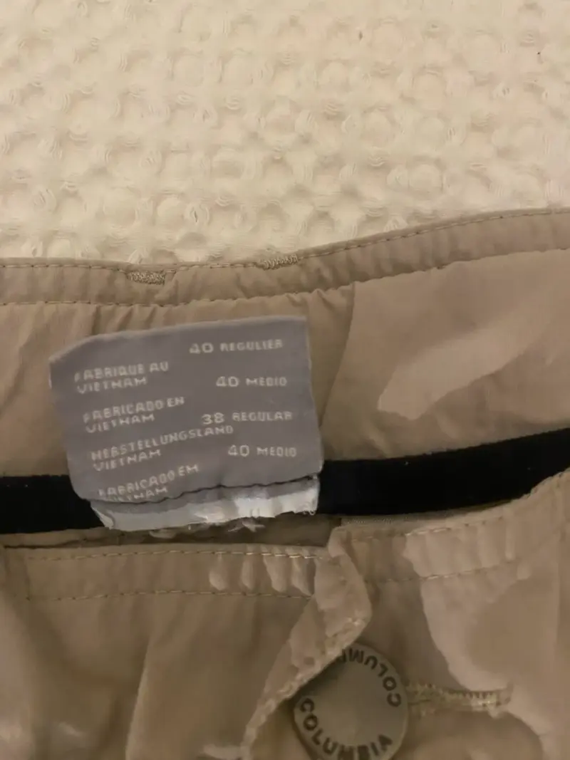 Pantalones cargo beige para mujer - 3