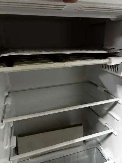 Refrigerador compacto Winia eficiente - miniatura 6